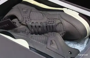 Hyperoad Air Ma Maniere Jordan x 4 A 0703